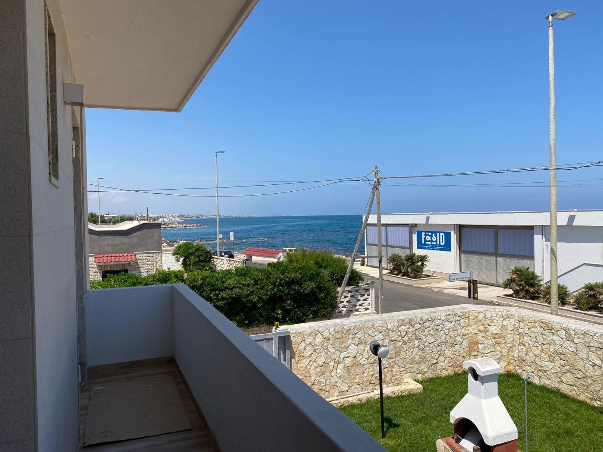 La Maison Du Mar Bari Exterior photo